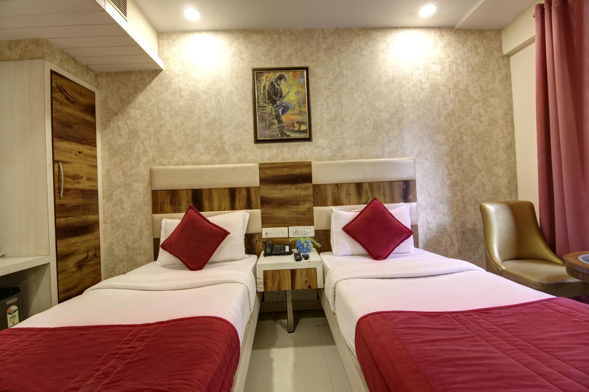 The Shanti Plaza - 4* New Delhi